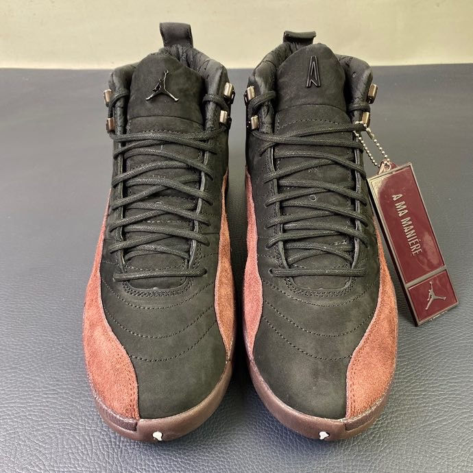 Thumbnail: AJ12