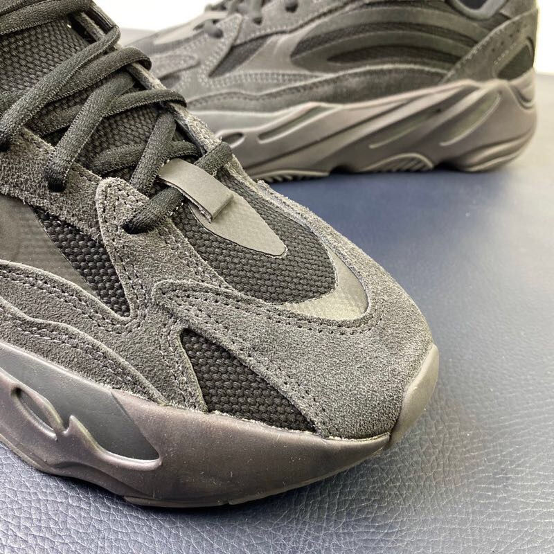 Thumbnail: Yeezys