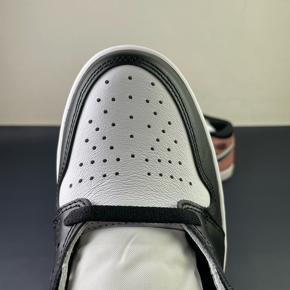 Thumbnail: AJ 1