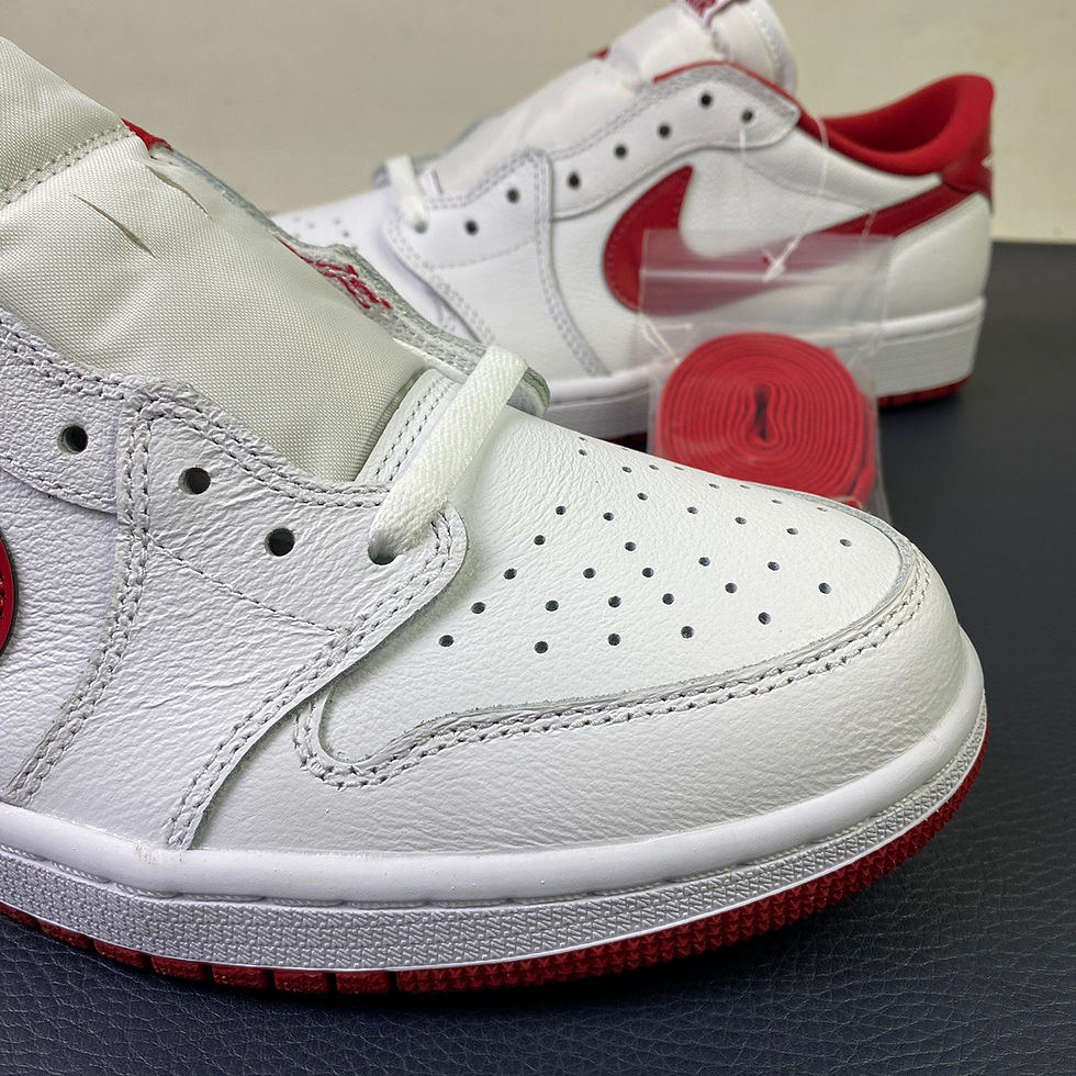 Thumbnail: AJ 1