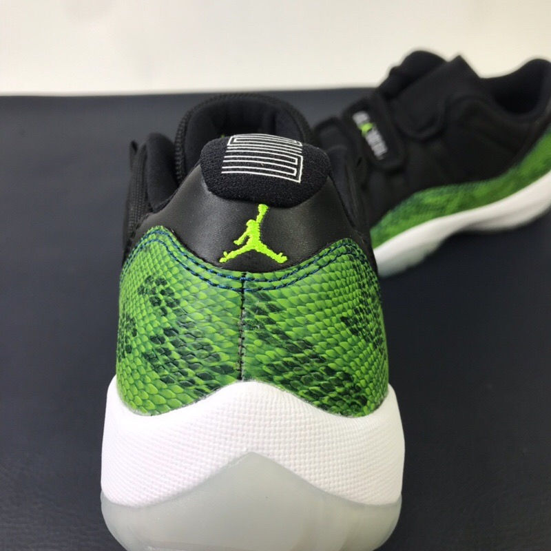 Thumbnail: AJ11