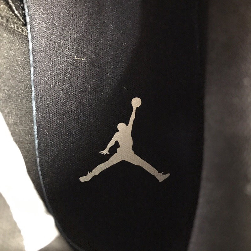 Thumbnail: AJ4
