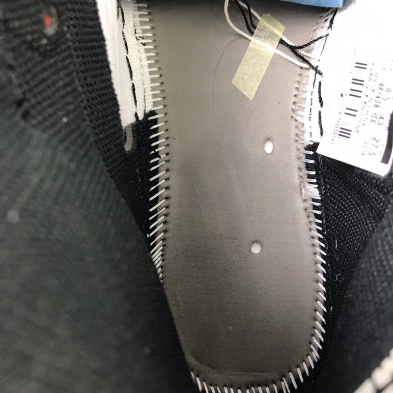 Thumbnail: AJ1