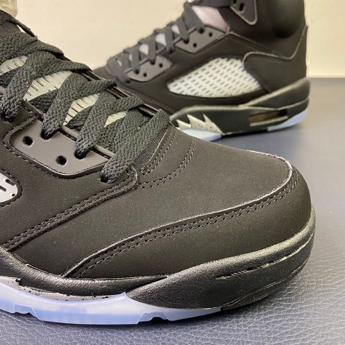 Thumbnail: AJ 5