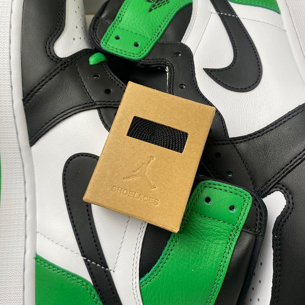 Thumbnail: AJ 1