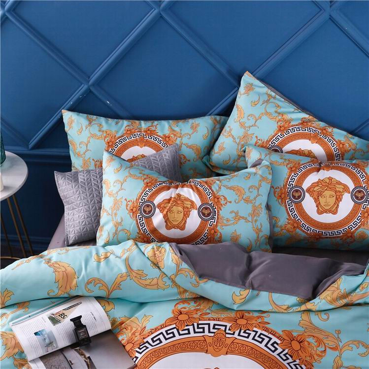 Thumbnail: Versace Bedding