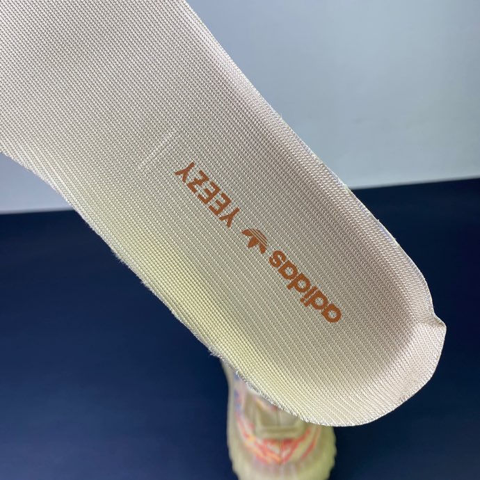 Thumbnail: Yeezys
