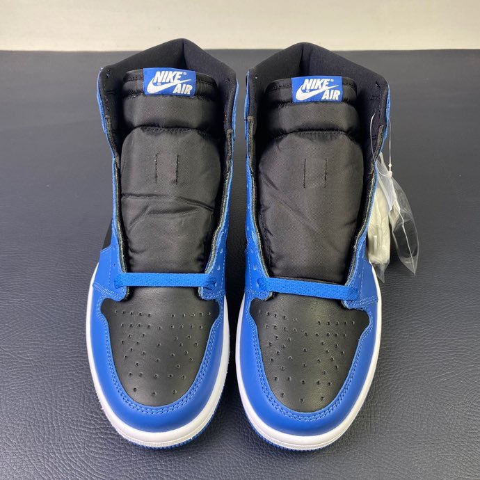 Thumbnail: AJ1
