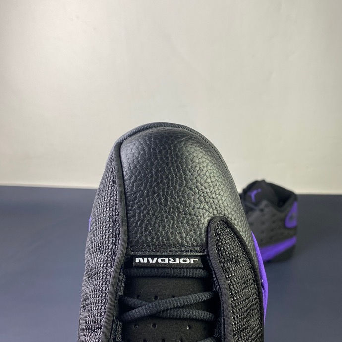 Thumbnail: AJ12