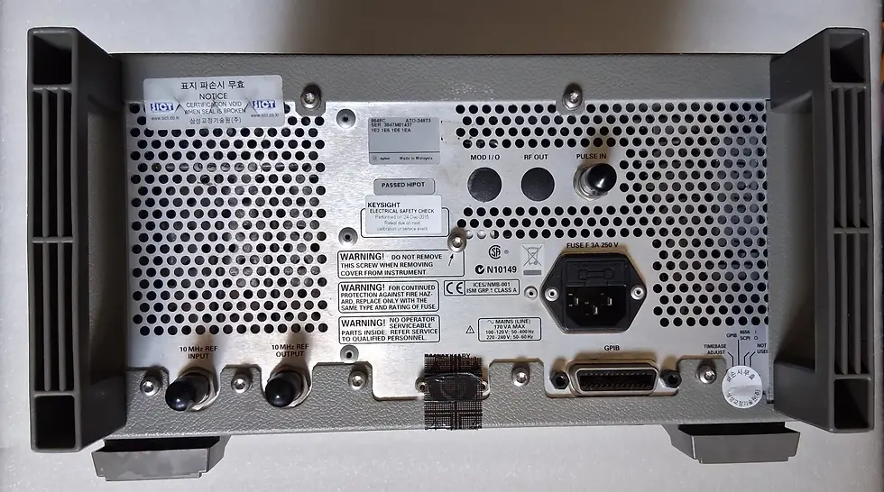 Thumbnail: Agilent 8648C Signal Generator