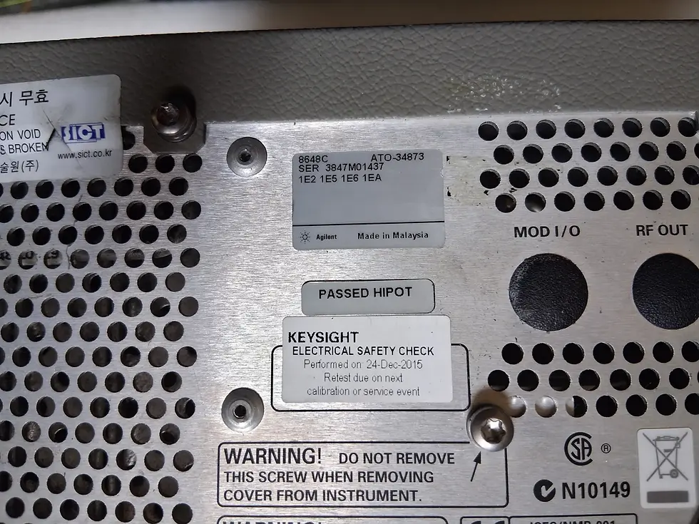Thumbnail: Agilent 8648C Signal Generator