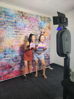 4DA98701-5234-4C3B-8BCA-2B186E75BED6