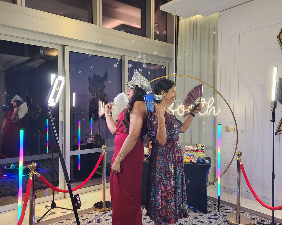 360 video booth hire in perth - guests posing on the booth