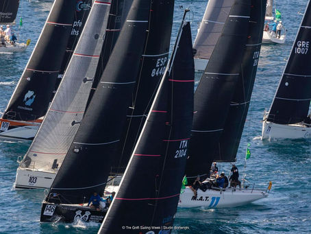 El ‘Diputación de Huelva-De6’ supera una grave avería y se coloca en posiciones de podio en el Mundial ORC de Sorrento