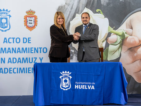 Huelva y Adamuz se unen como pueblos hermanos “como expresión institucional de amistad, gratitud y solidaridad entre ambos pueblos”
