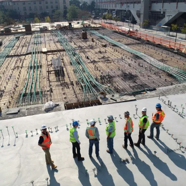 Loiola se vuelca con Huelva y firma con la Universidad una alianza estratégica para impulsar la eco-construcción en la provincia.