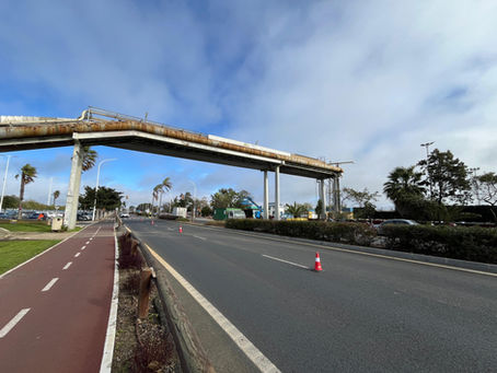 La Avenida Francisco Montenegro del Puerto de Huelva avanza hacia un nuevo uso urbano con la retirada de pasos elevados