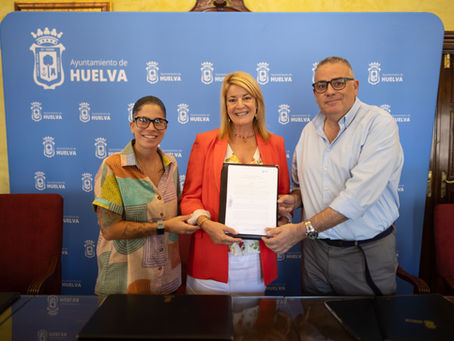 El Ayuntamiento y la Federación Andaluza de Baloncesto unen fuerzas para impulsar el deporte base y los hábitos de vida saludables