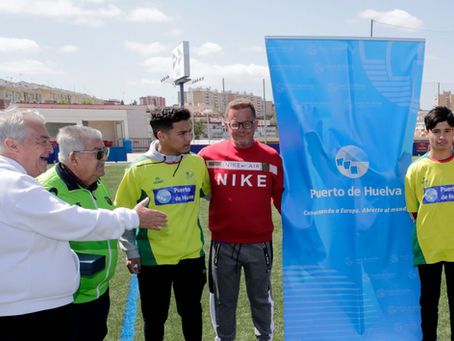 El Club de Fútbol de La Orden recibe el apoyo del Puerto de Huelva para impulsar su nueva temporada