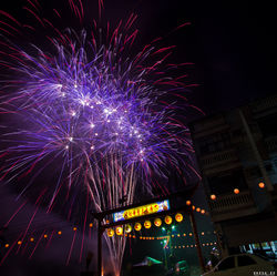 The Fireworks of 六房媽
