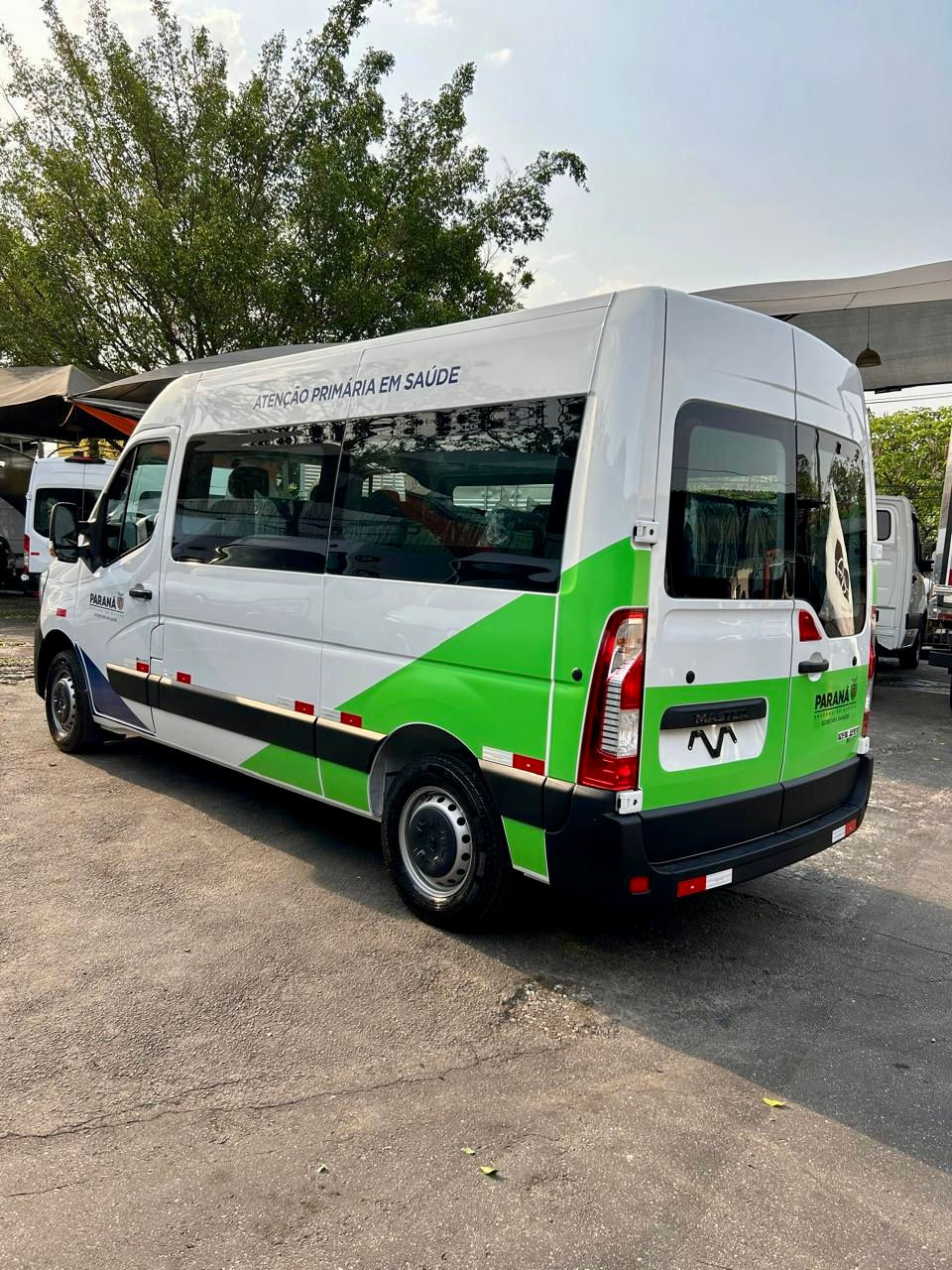 Miniatura: RENAULT MASTER PARA PREFEITURA 
