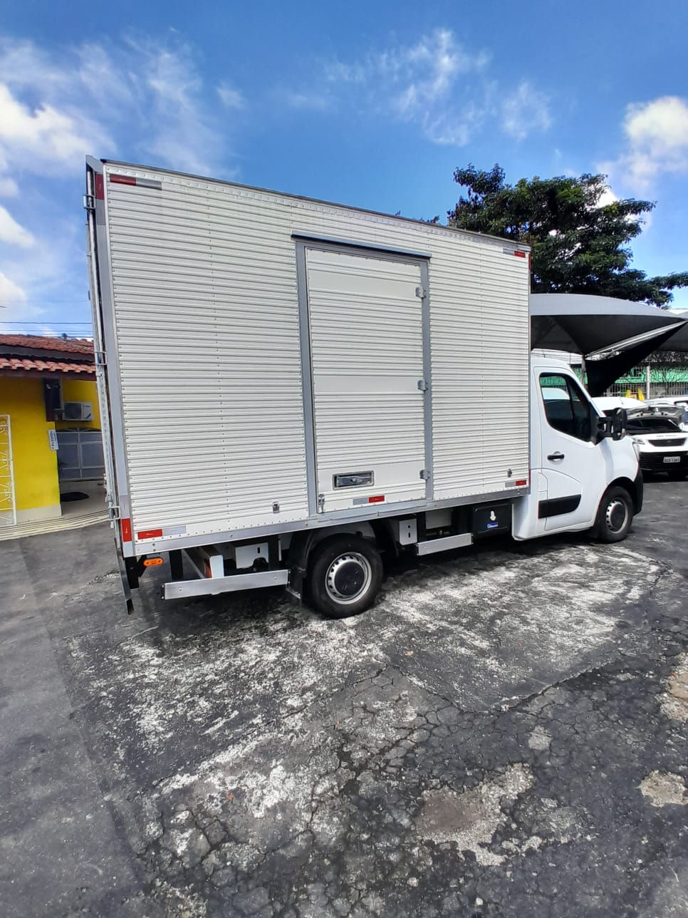 Miniatura: RENAULT MASTER CHASSI 2023/2024 - L2H1 2.3