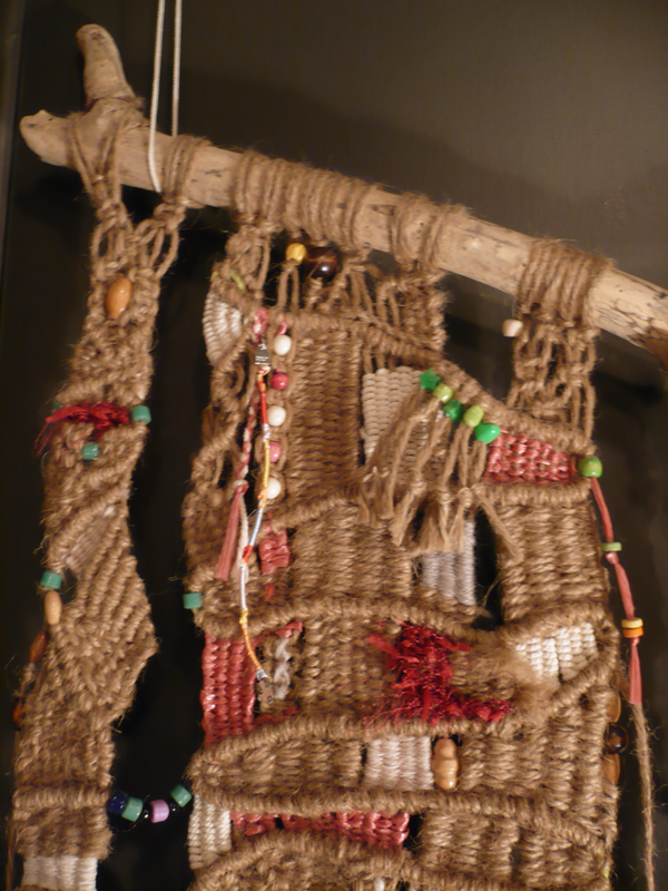 Grand macramé à suspendre