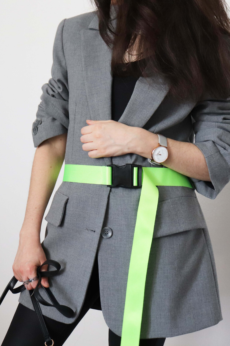 look veste et ceinture fluo junesixtyfive