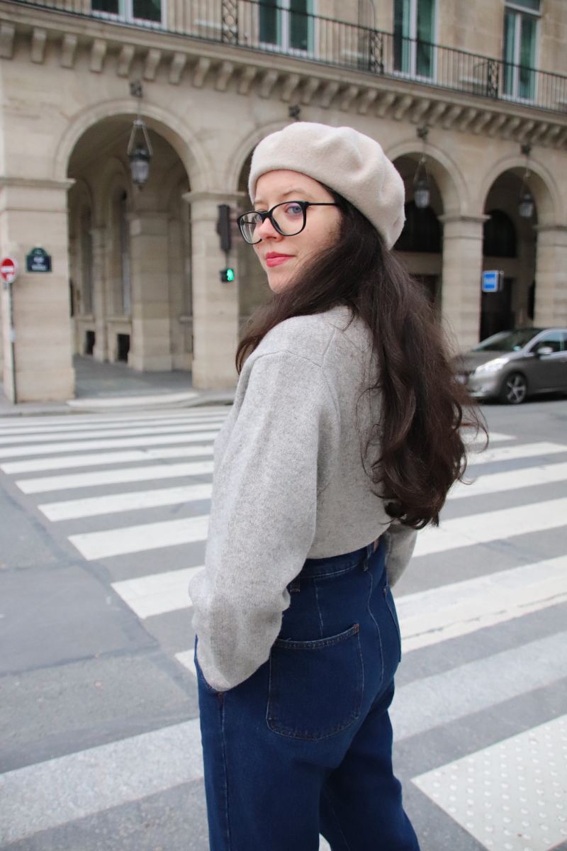 Porter le mom jeans quand on est petite