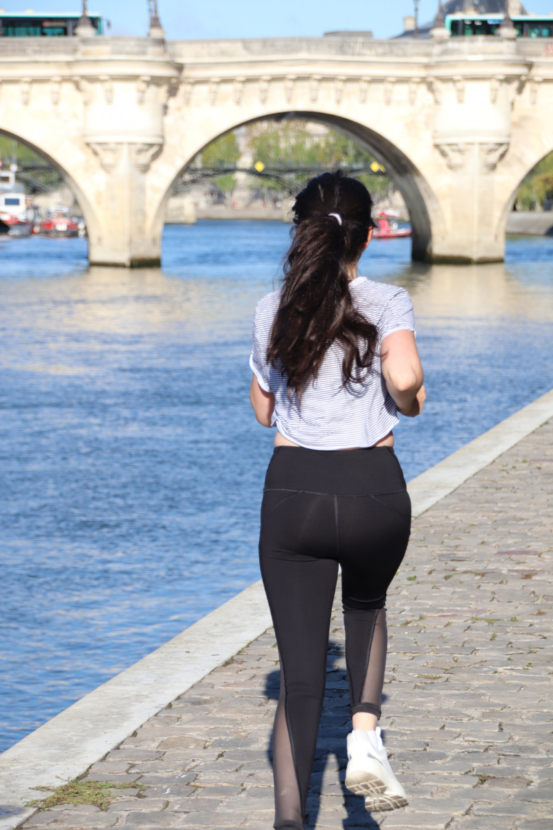 Je reproduis les looks d'emily in paris