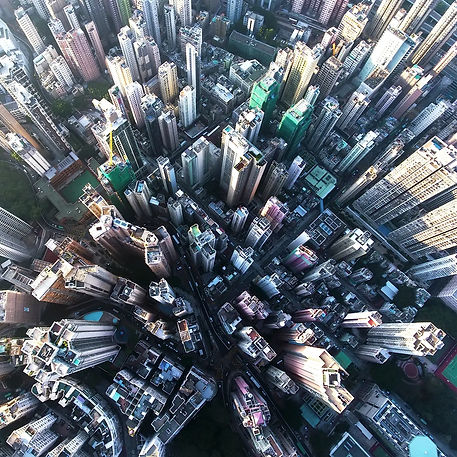 Hong-Kong-GettyImages-638712276_edited.jpg