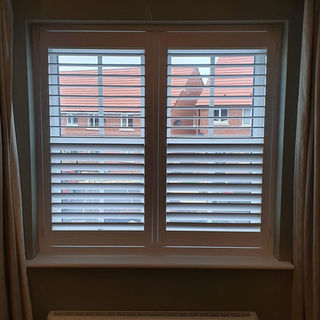 Full Height Plantation Shutters 
Pure white 
76mm louvres
Silent tilt operation
Split tilt
Fitted in Aberford