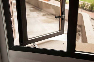Ventana acustica marco aluminio_2.jpg