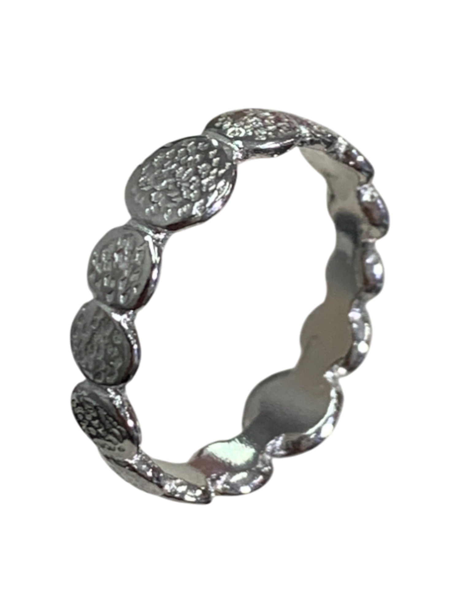 Round Patterned Ring