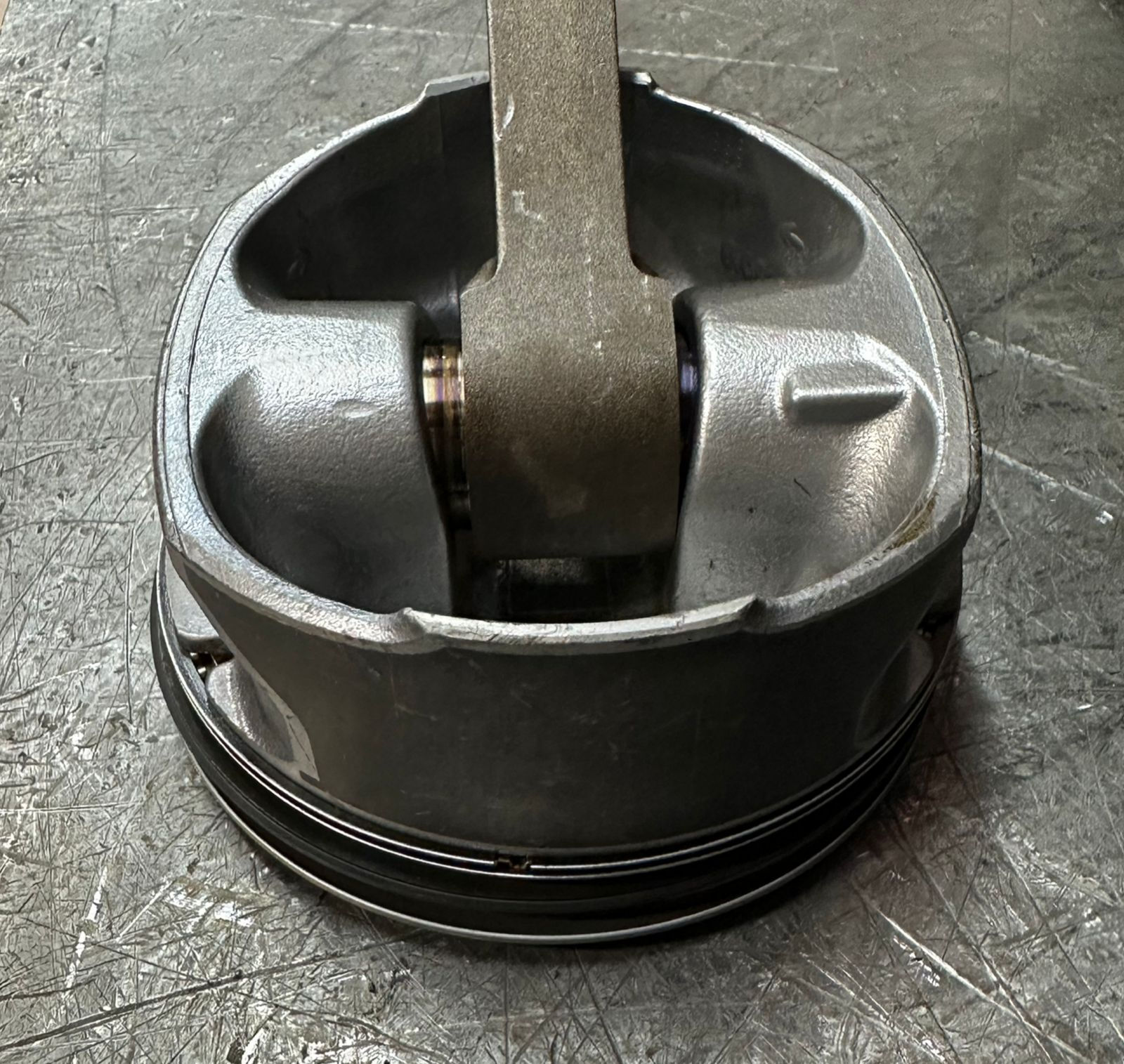 BIELA CON PISTON CHEVROLET 6.2 Litros ( CAMARO , DENALI , DENALI  SIERRA , DENAL