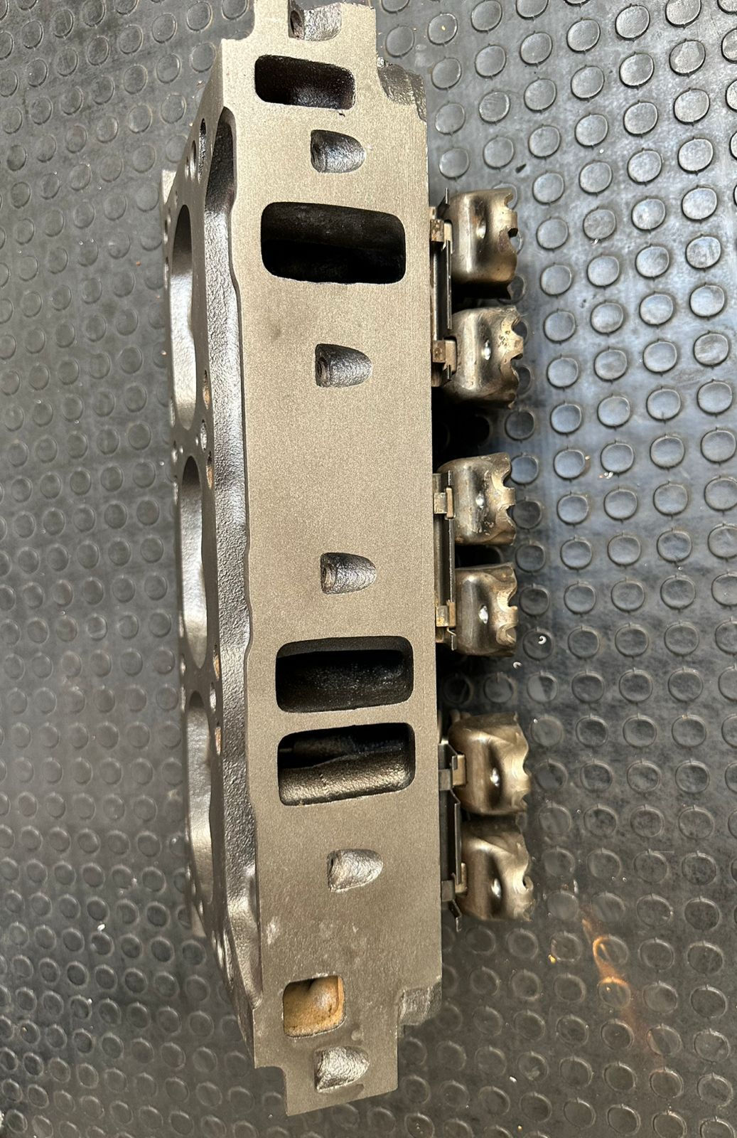 CABEZA DE MOTOR DODGE RAM  3.9 Litros