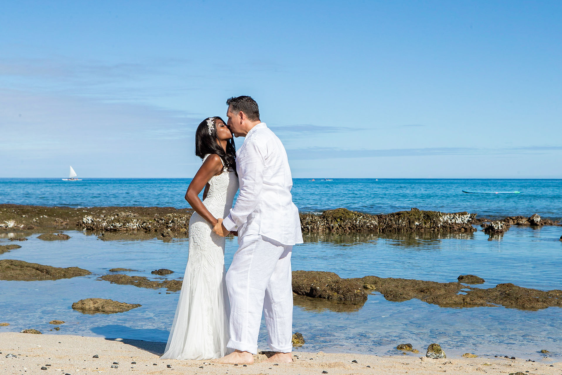 Sunset joy at Kukiʻo Beach — a Big Island elopement with Kona Wedding Officiant® magic.