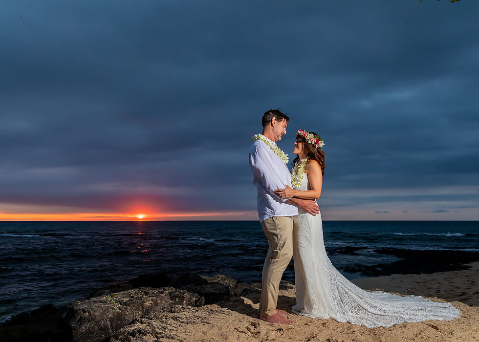 big island hawaii elopement at sunset kuki`o beach