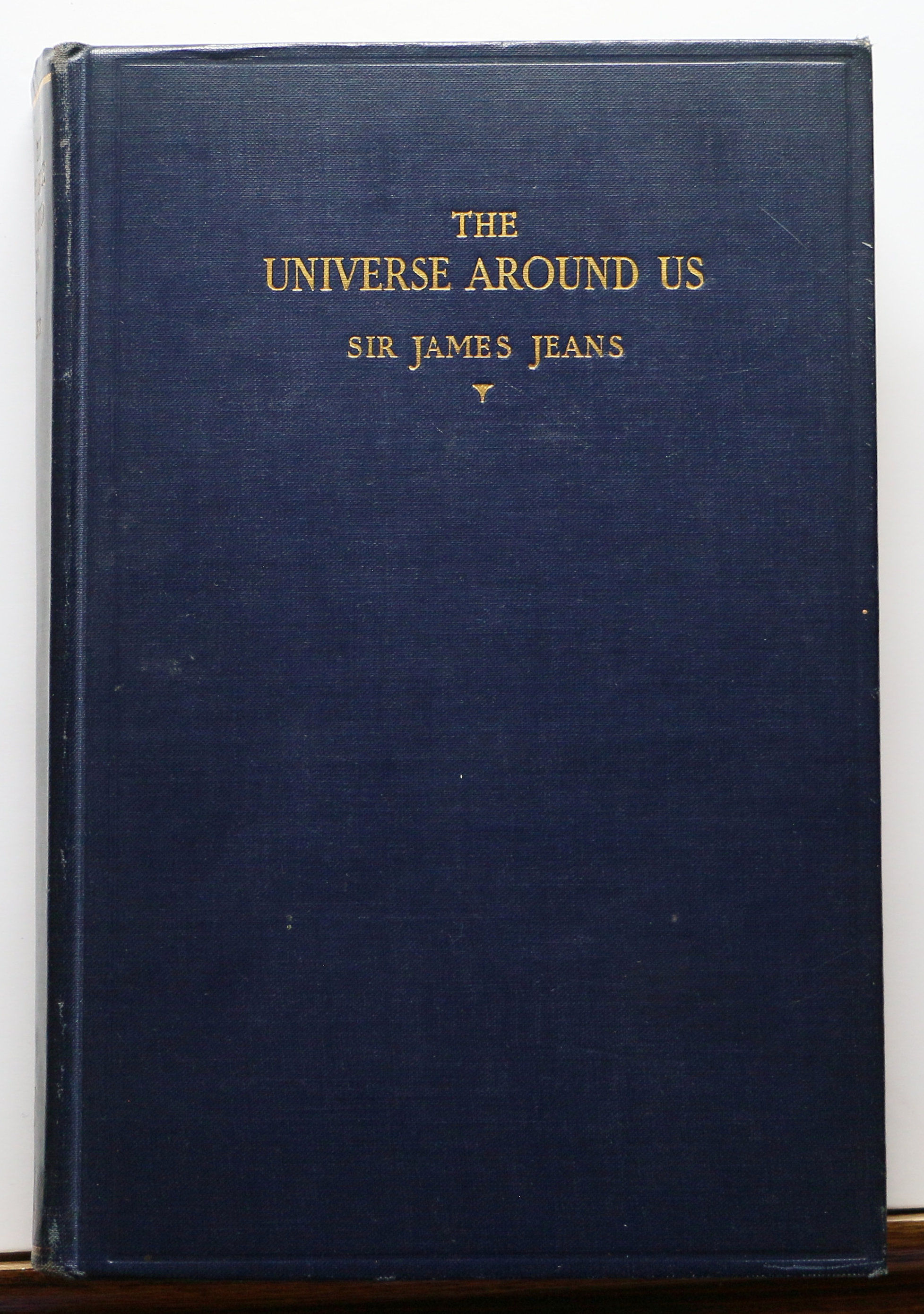 THE UNIVERSE AROUND US by SIR JAMES JEANS 1933