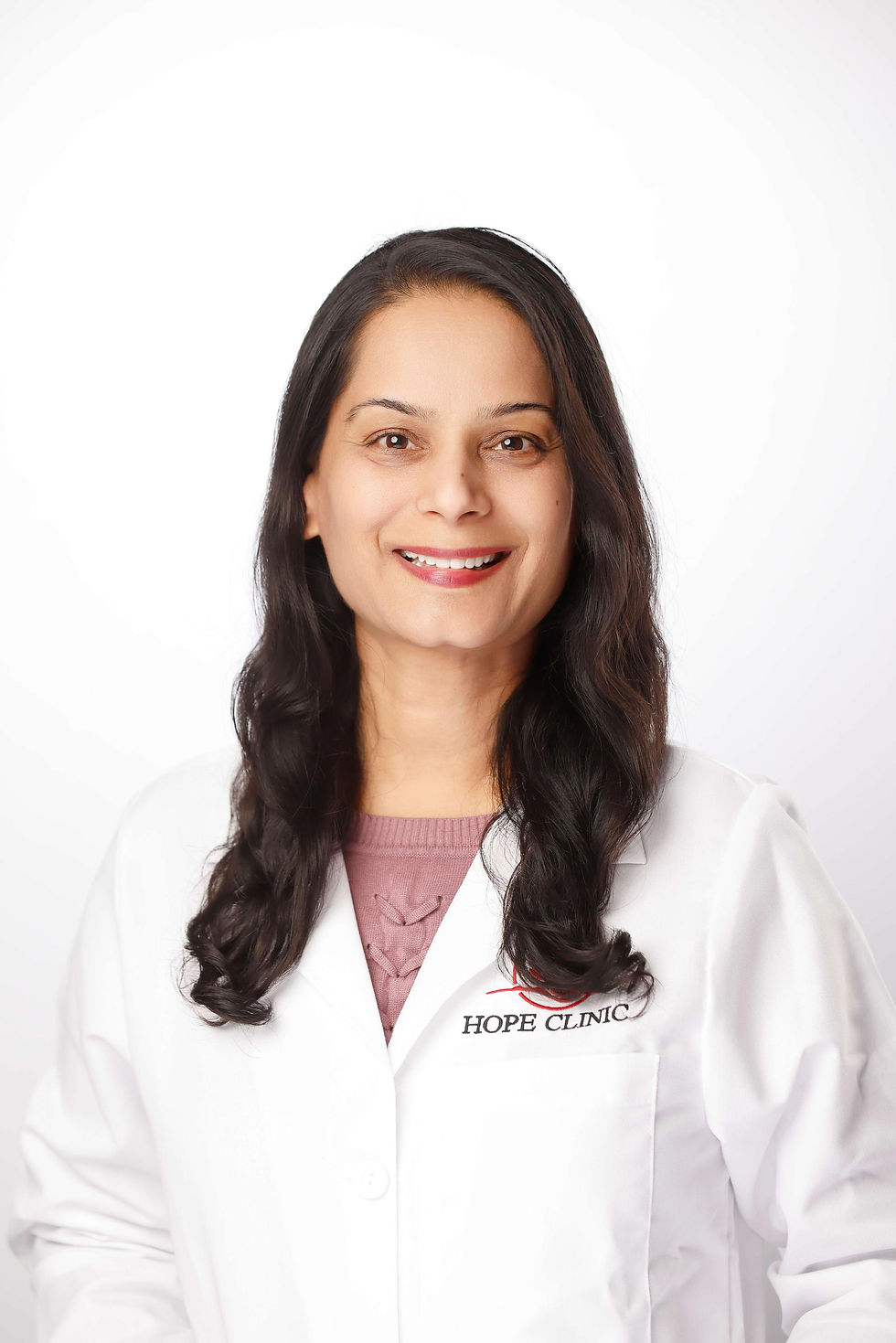 Fotografía de la Dra. Amita Patel, OD, FAAO – Optometrista terapéutica