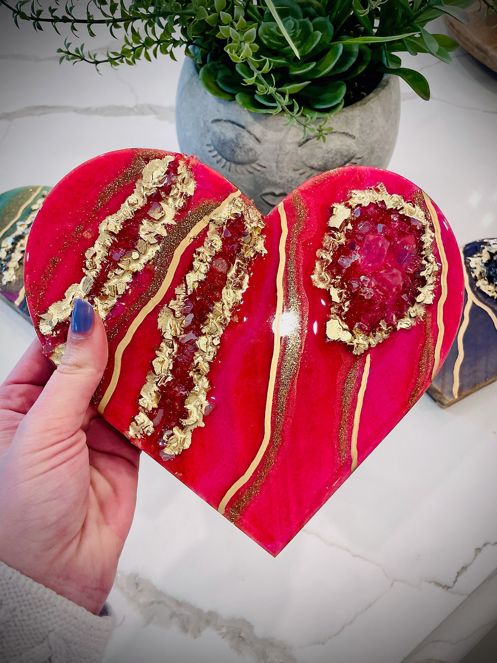 Thumbnail: Sparkling Pink Quartz Crystal Heart Plaque