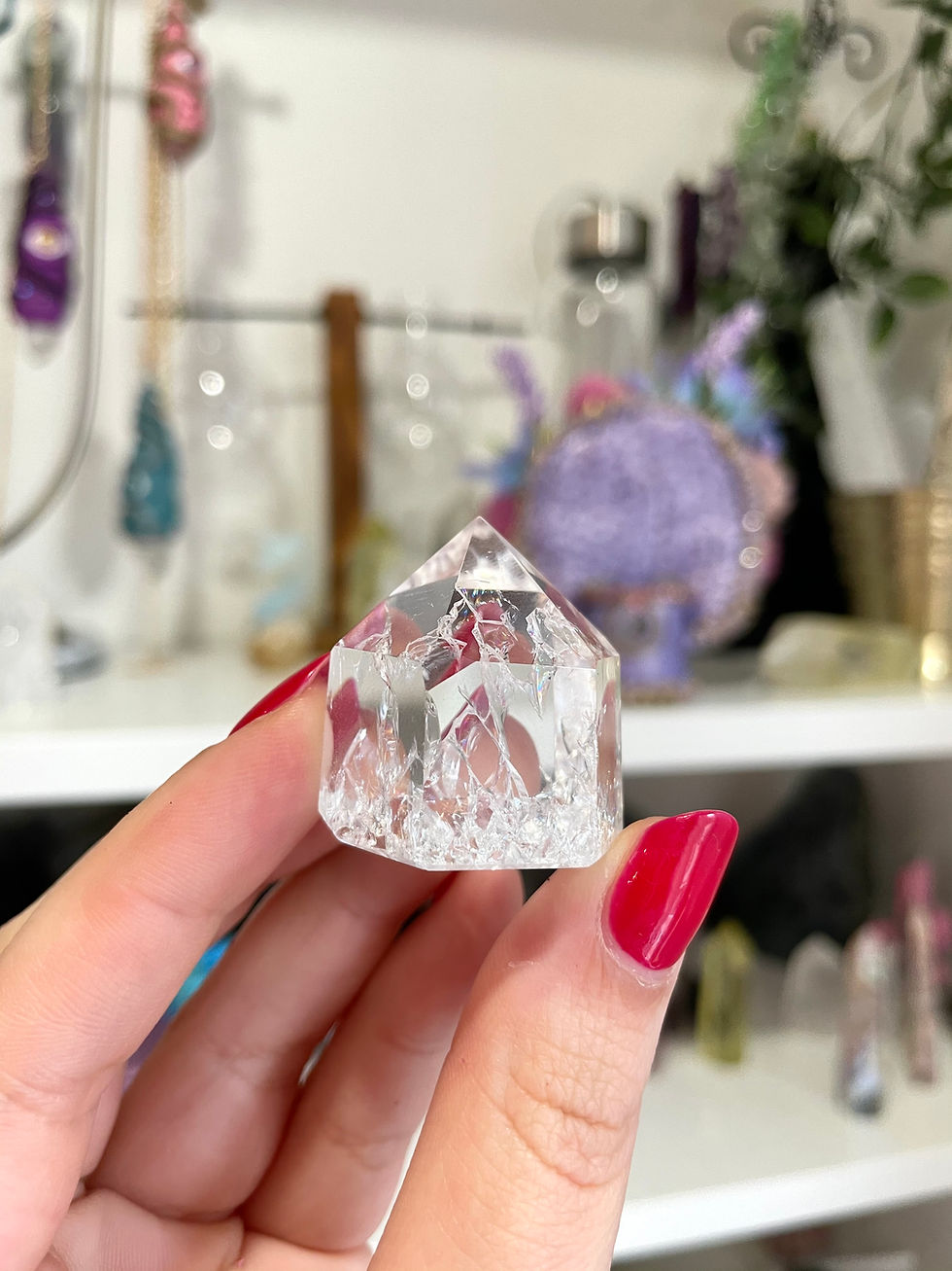 Thumbnail: Lavender Labradorite Crystal Throne