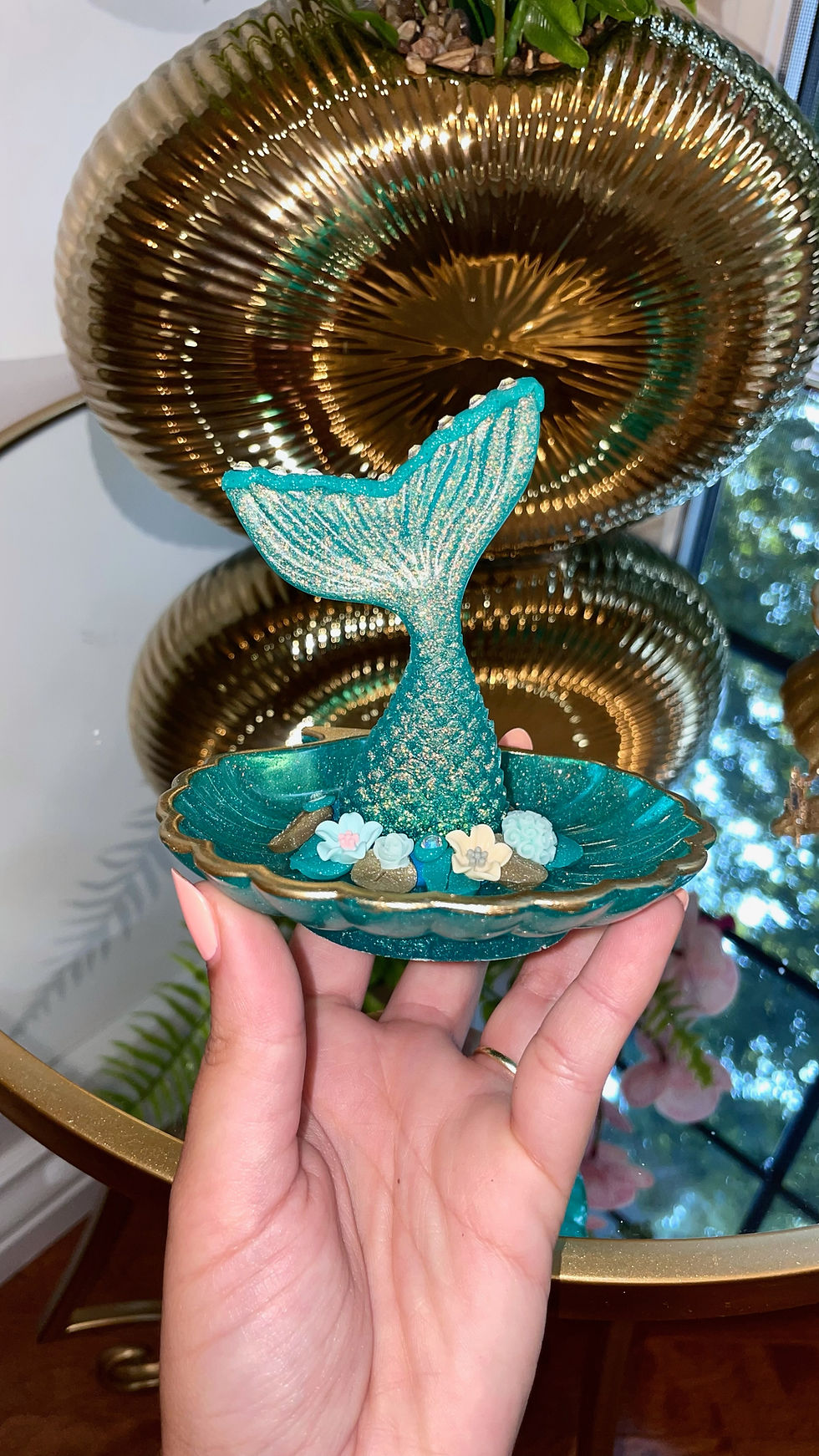 Thumbnail: Turquoise and Gold Sea Shell Mermaid Jewelry Dish