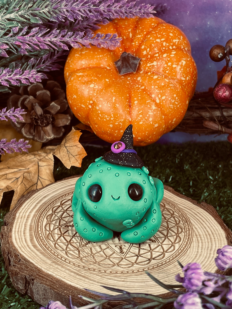 Thumbnail: Labradorite Witches Toad