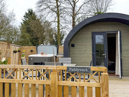 Luxurious glamping holidays with hot tubs