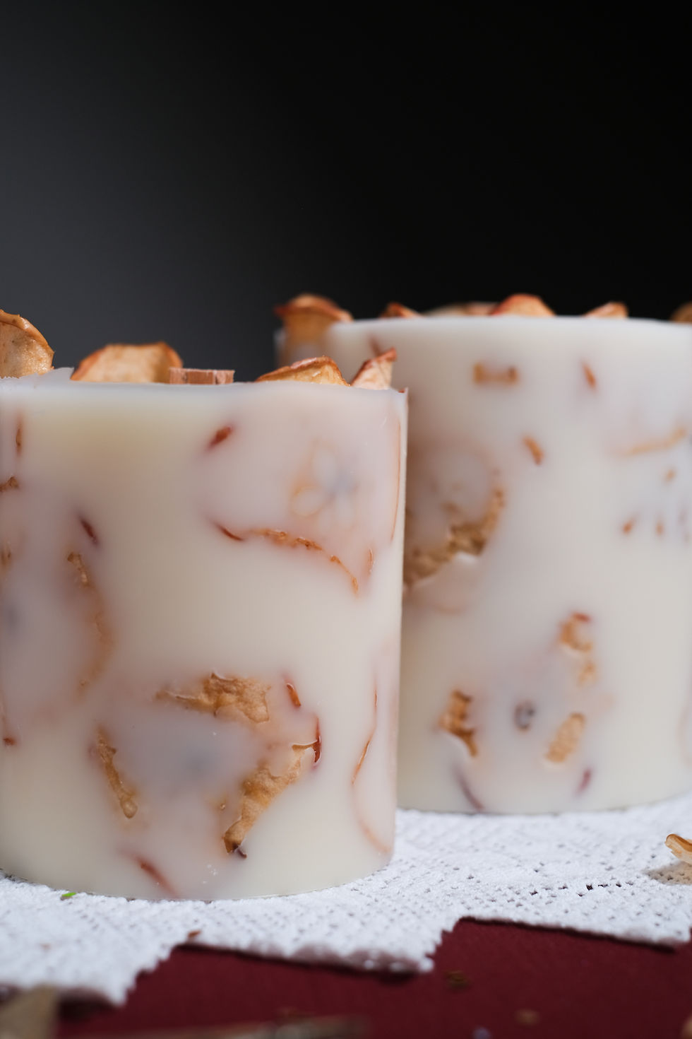 Thumbnail: Apple Slice Candle