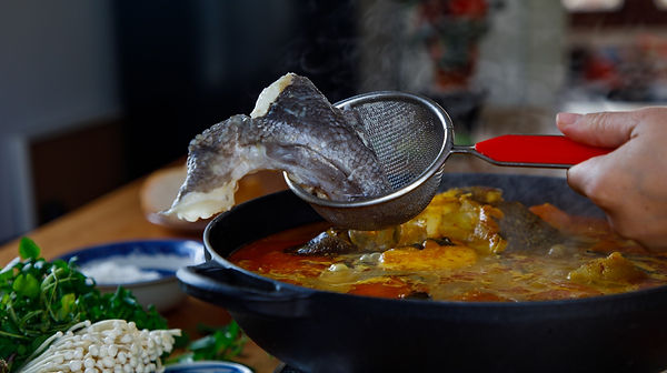 Vietnamese Curry Hotpot with Toothfish Heads (Lau Ca Ri Ca)