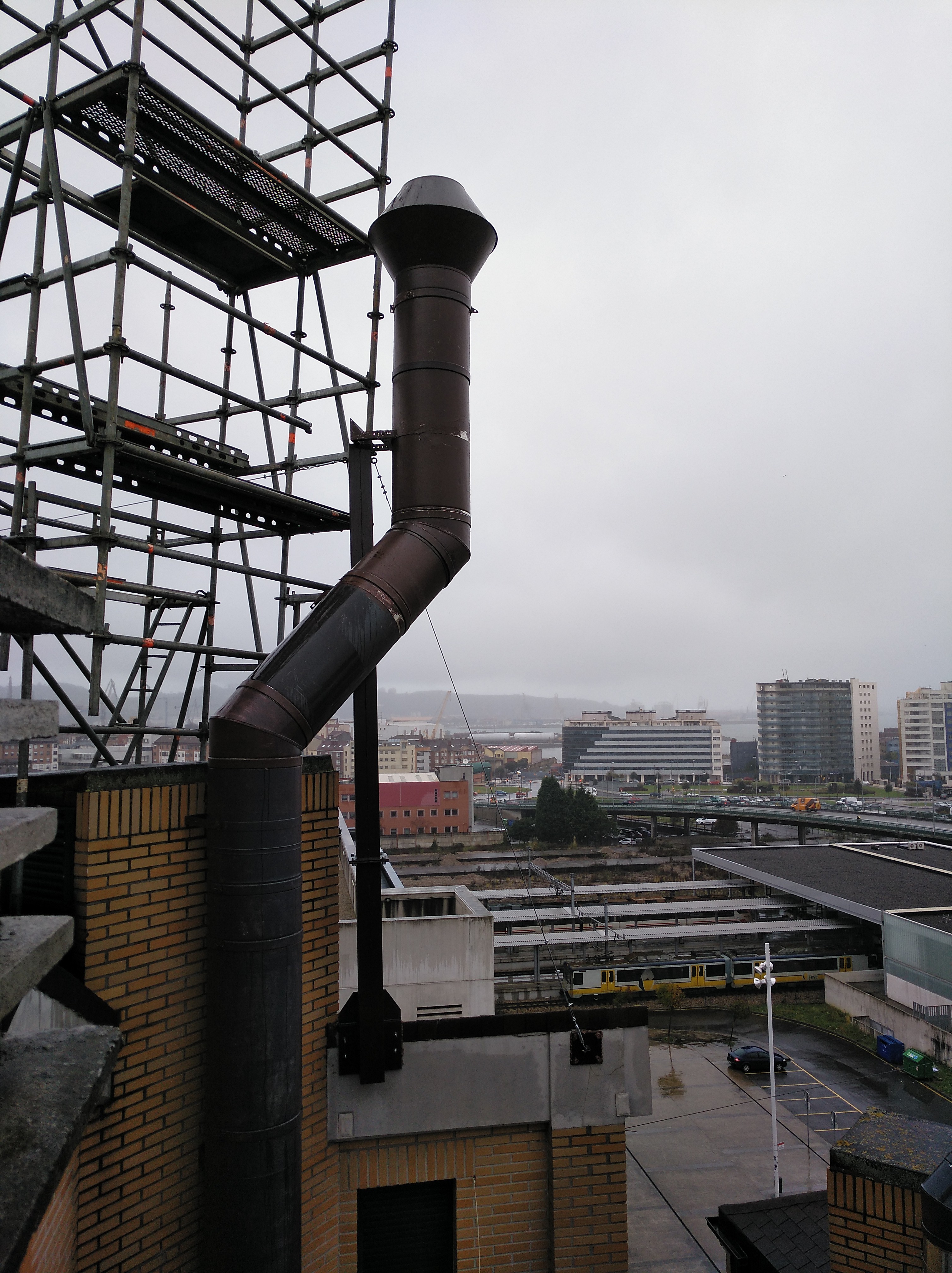 Estructuras de soporte y chimeneas