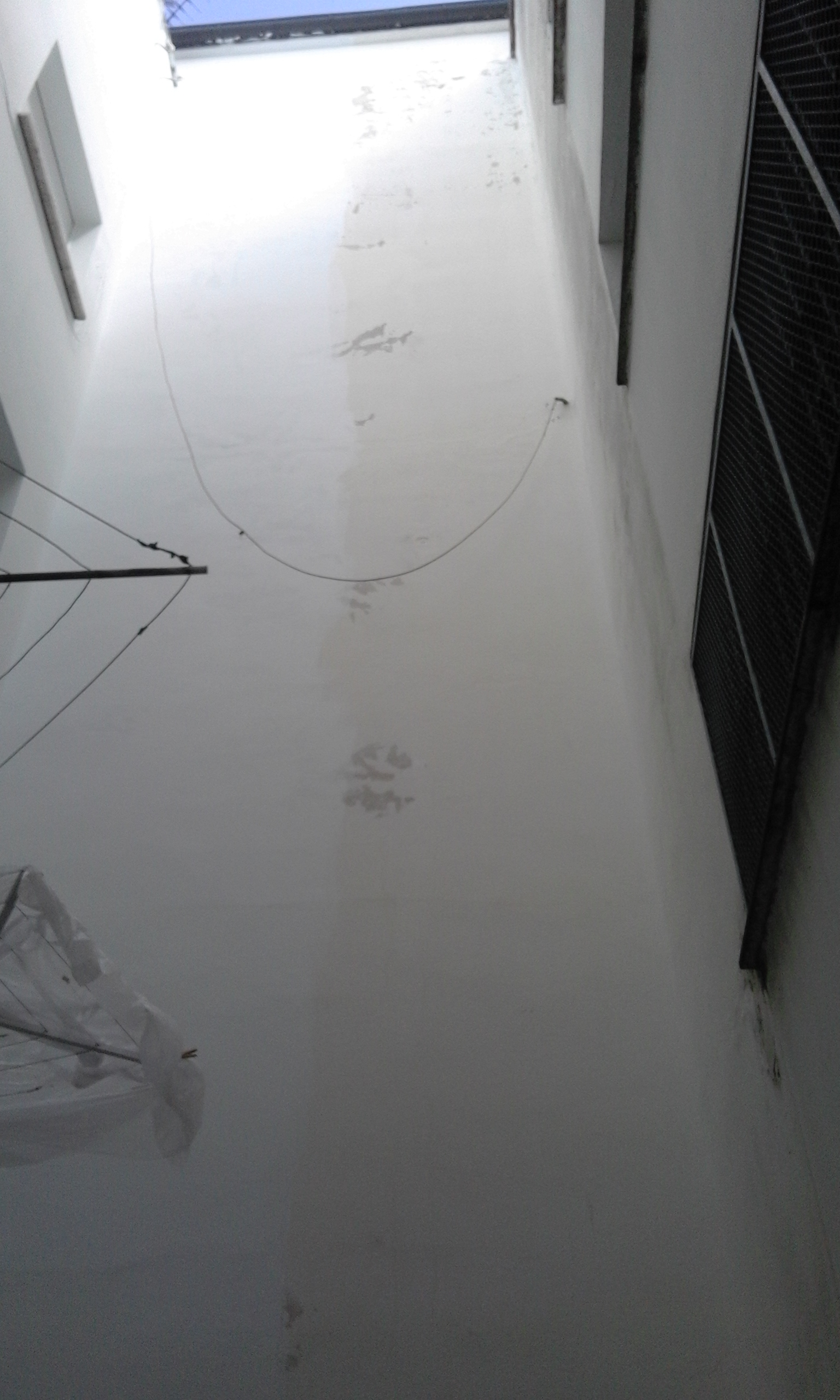 PINTURA DE PATIOS Y MEDIANERAS