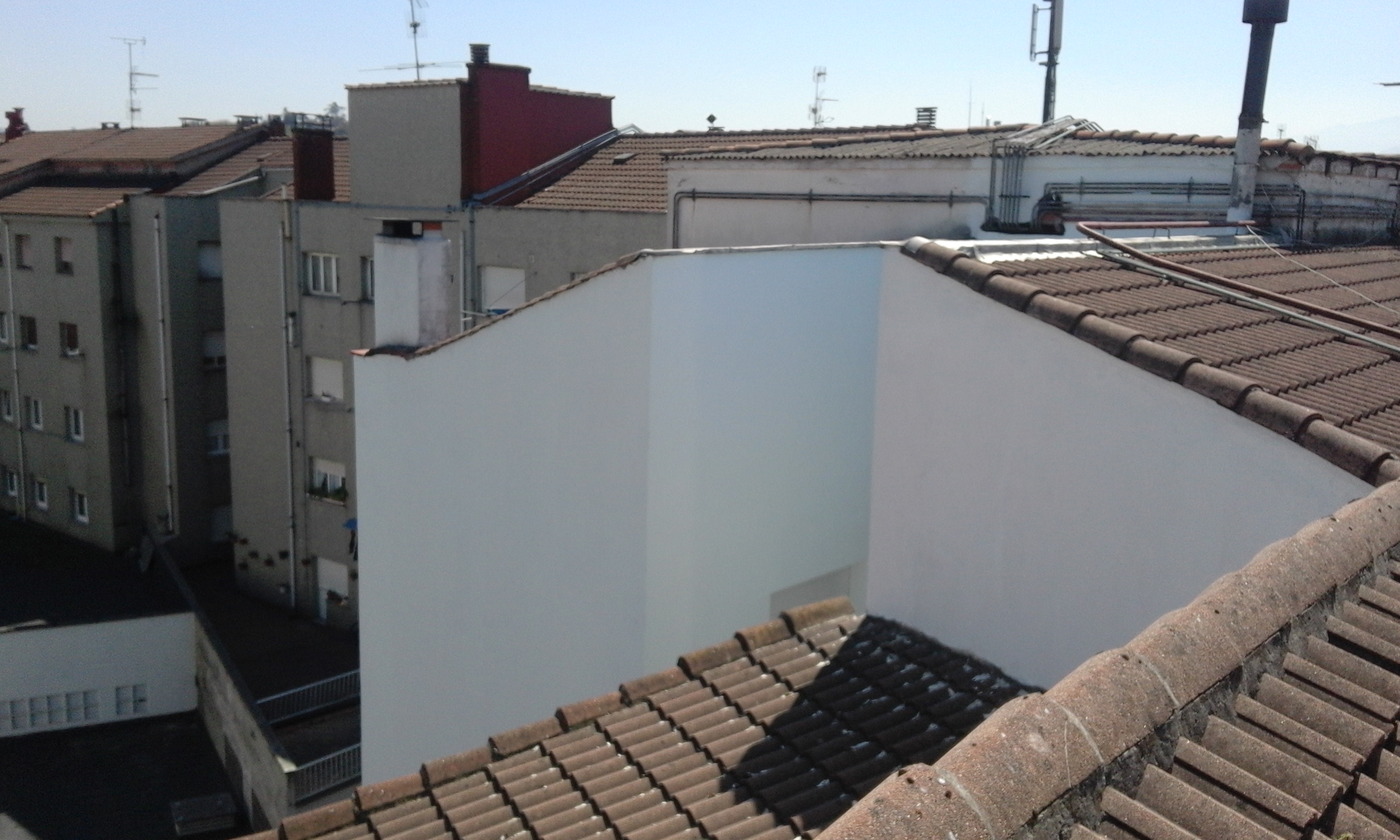 PINTURA DE PATIOS Y MEDIANERAS